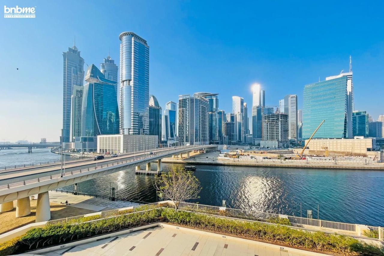 Appartamento Bnbme - Churchill Tower Dubai Esterno foto